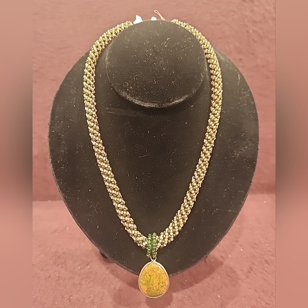 Unakite and Spiral Glass Beaded Necklace